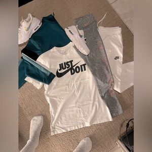 Nike lot-$150. If Individual- Shoes$75 sweater$30 Tee$15 sweats$20 leggings $20